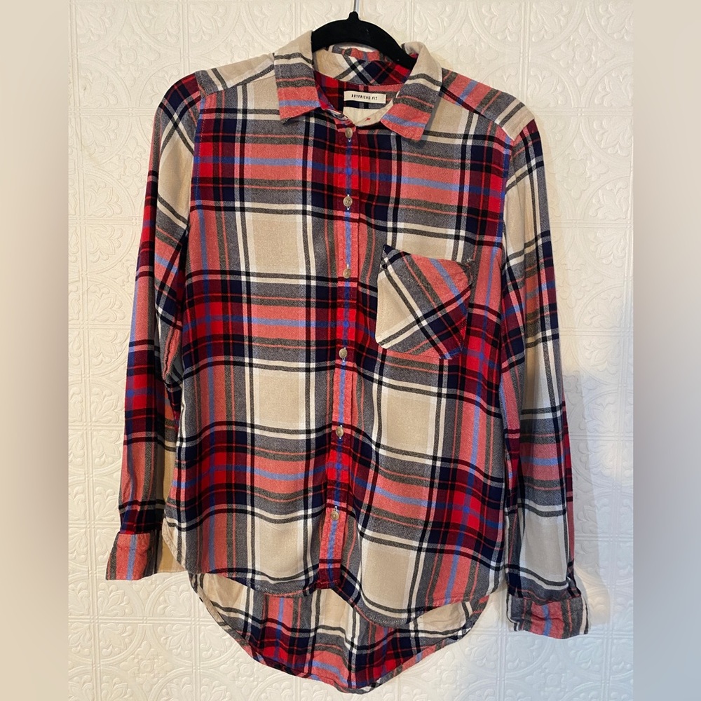 American Eagle | boyfriend drop tail flannel | small
